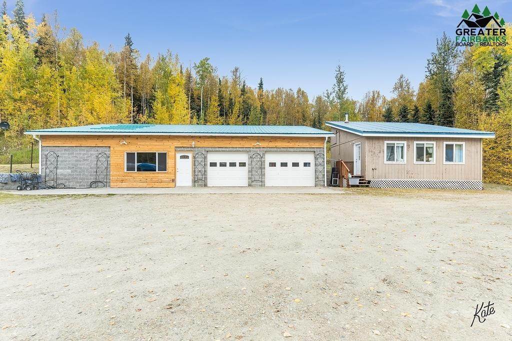 3. Single Family Homes for Sale at 1211 FERBERITE COURT Fairbanks, Alaska 99701 United States