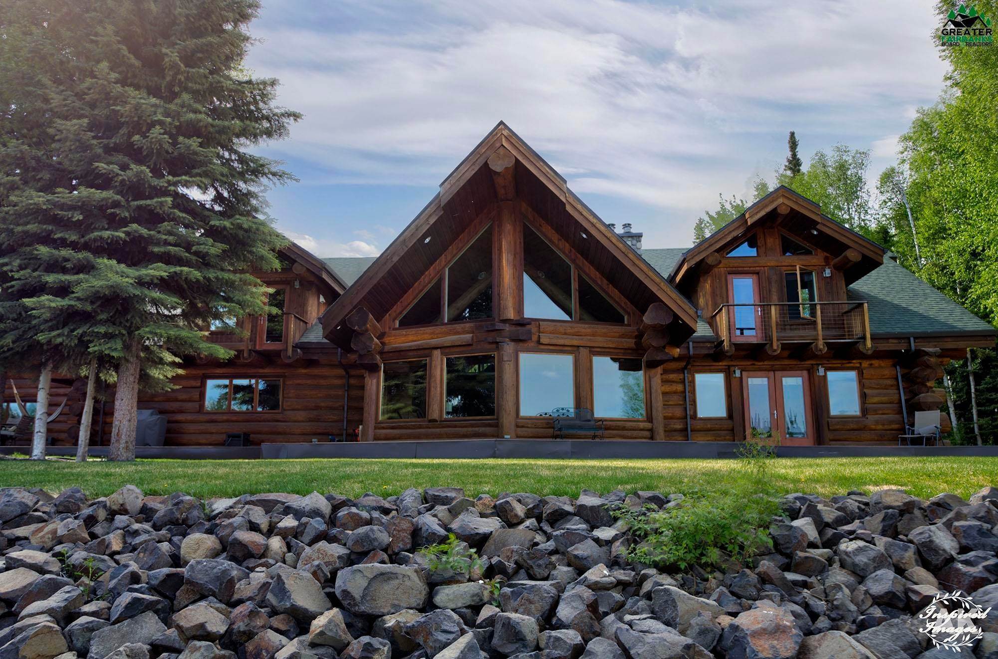 Single Family Homes 为 销售 在 3345 SPINNER COURT North Pole, 阿拉斯加州 99705 美国