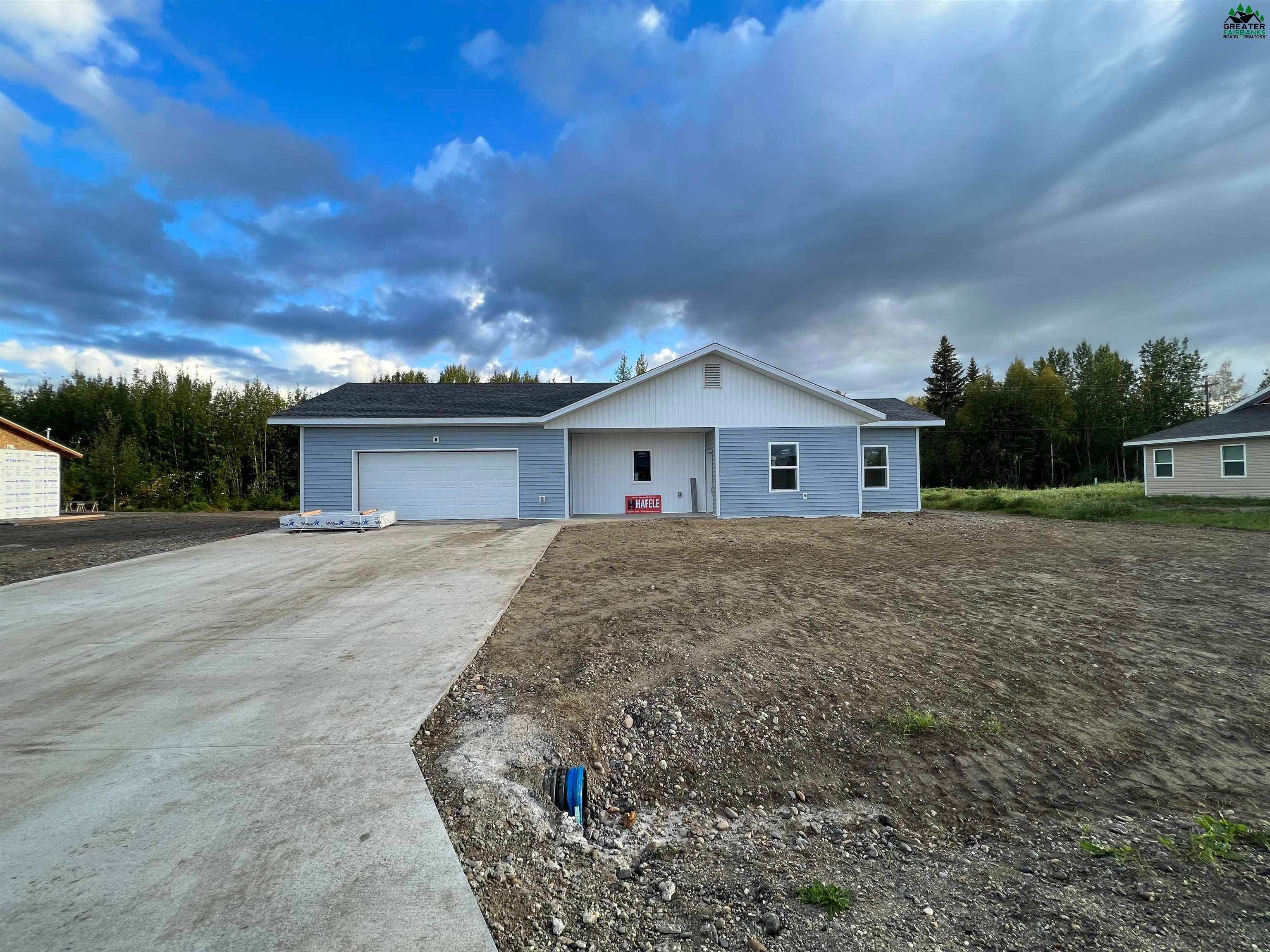 Single Family Homes for Sale at 2764 W FIRST AVENUE North Pole, Alaska 99705 United States