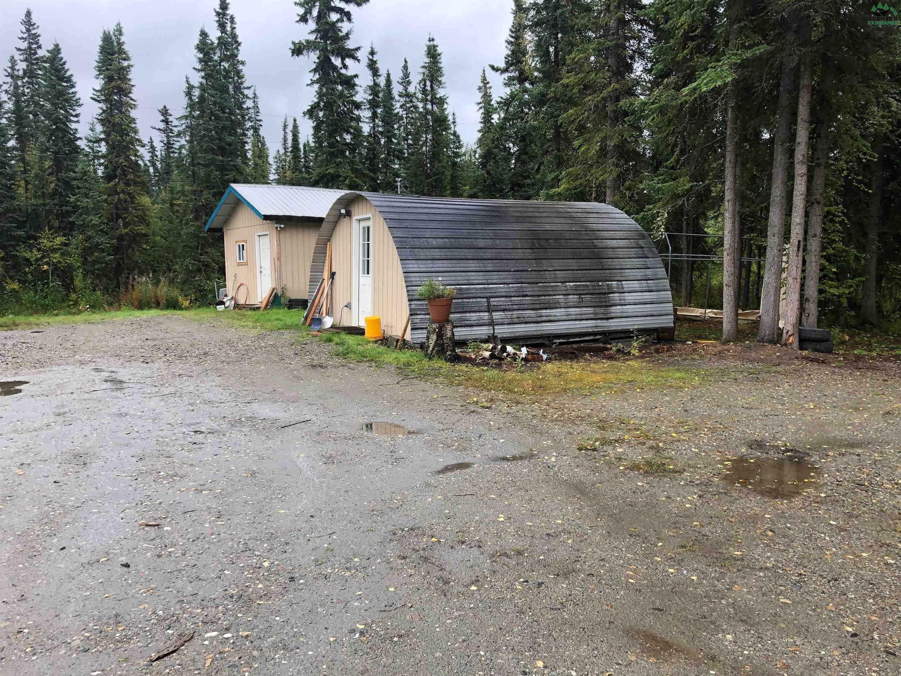 15. Single Family Homes for Sale at 678 HEMPEL STREET Fairbanks, Alaska 99709 United States