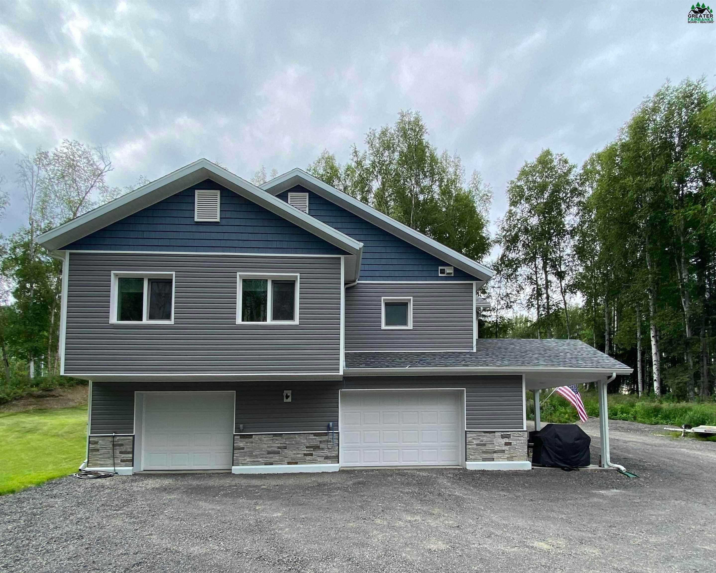 2. Single Family Homes for Sale at 1983 CHENA POINT AVENUE Fairbanks, Alaska 99709 United States