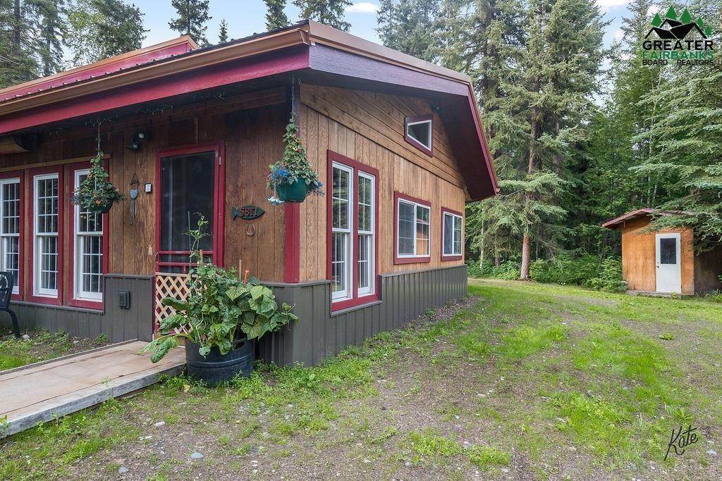 2. Single Family Homes for Sale at 5790 OLD VALDEZ TRAIL Salcha, Alaska 99714 United States