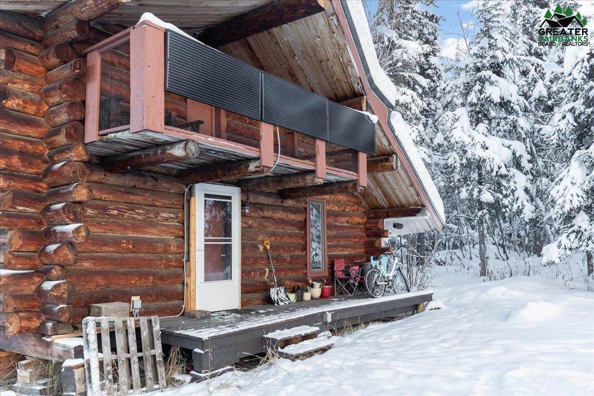 10. Single Family Homes for Sale at 2896 STARWOOD COURT Fairbanks, Alaska 99709 United States