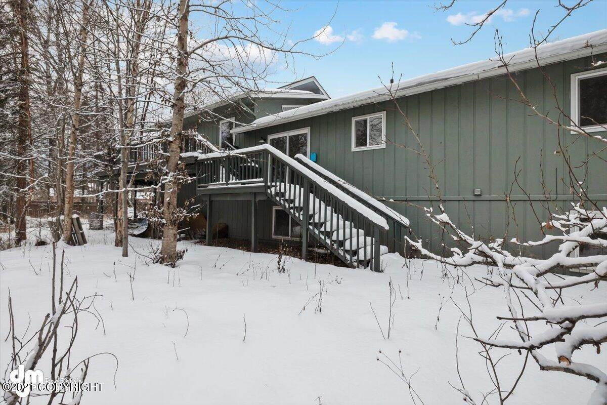 26. Residential for Sale at Wasilla, Alaska United States