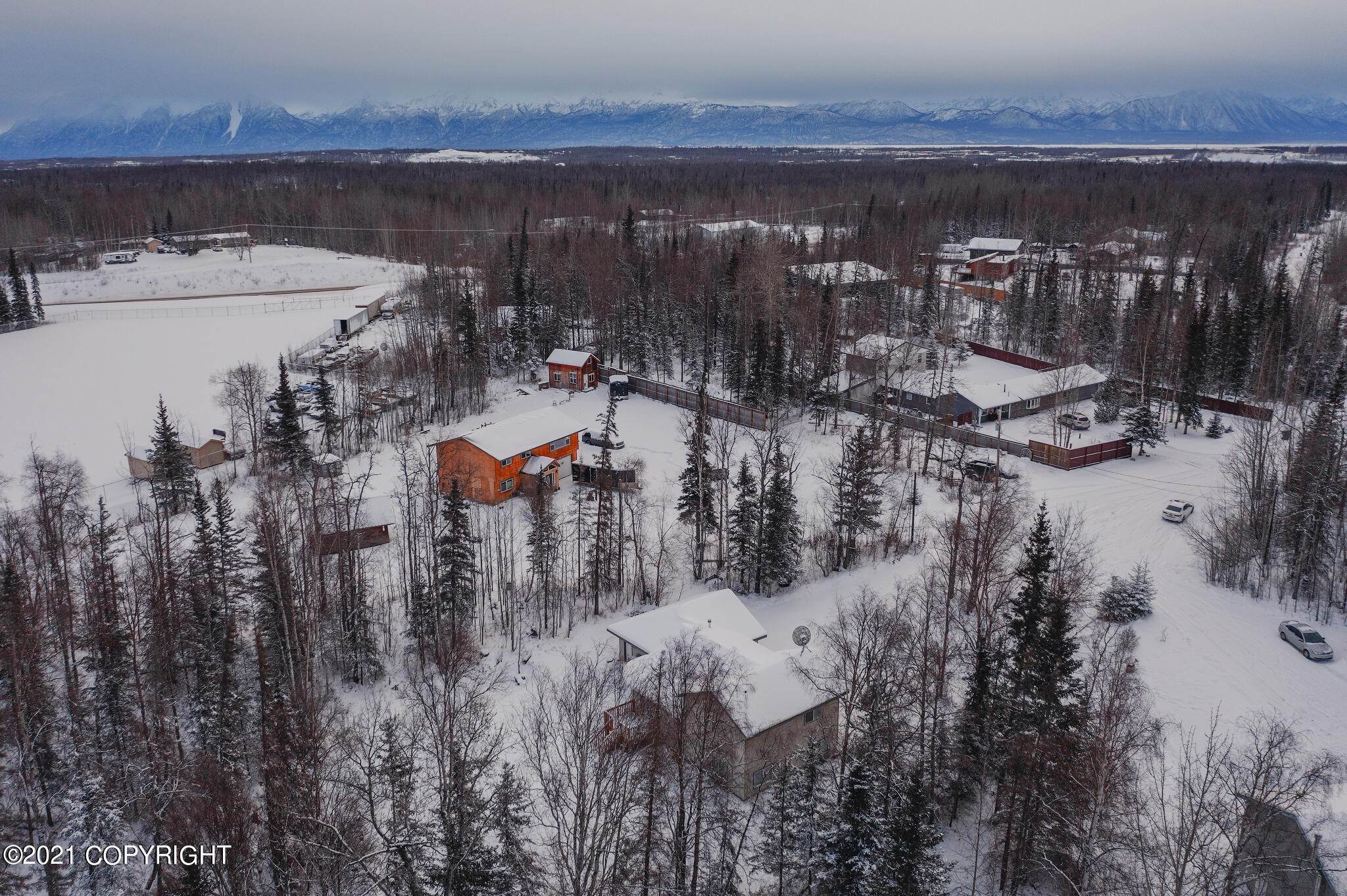 4. Residential for Sale at Wasilla, Alaska United States