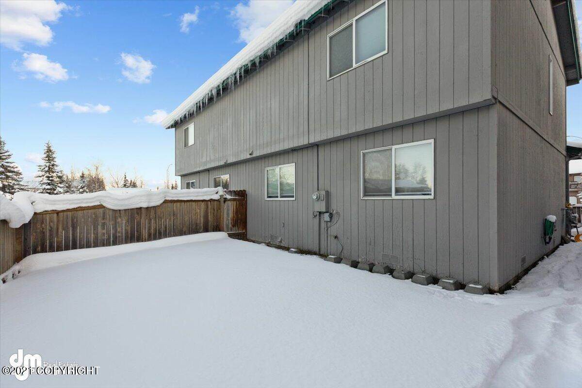 32. Residential for Sale at Eagle River, Alaska United States