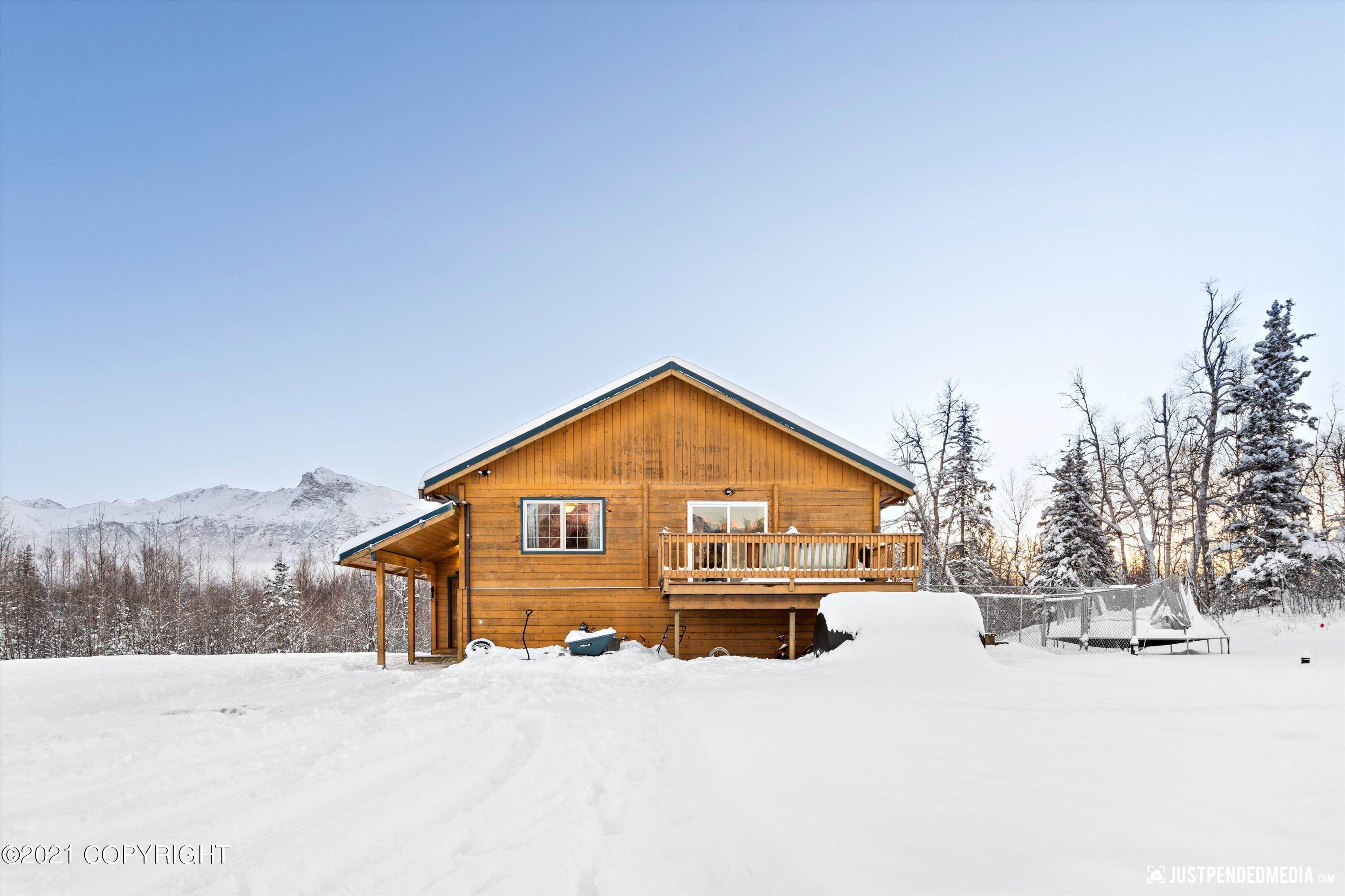 Residential for Sale at Sutton, Alaska United States