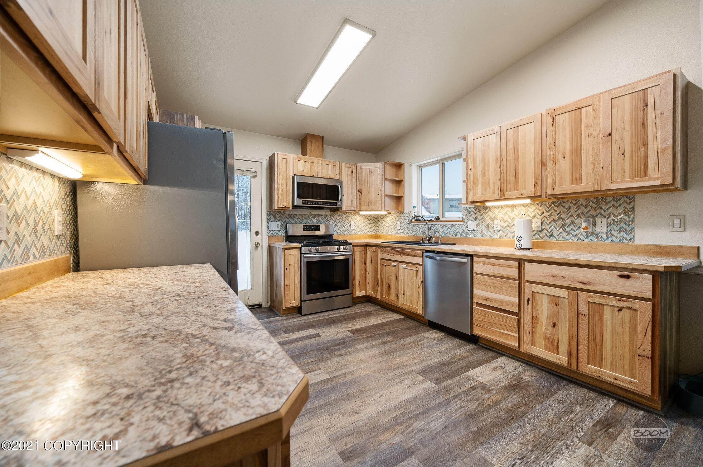 6. Residential for Sale at Wasilla, Alaska United States