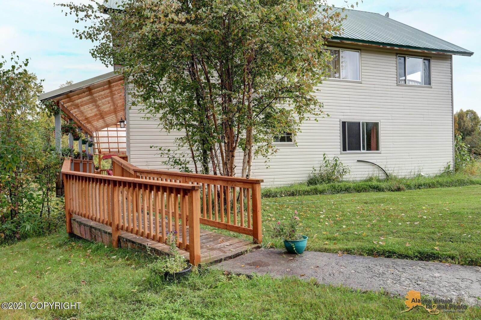 Single Family Homes por un Venta en 18245 E Birch Creek Boulevard Talkeetna, Alaska 99676 Estados Unidos