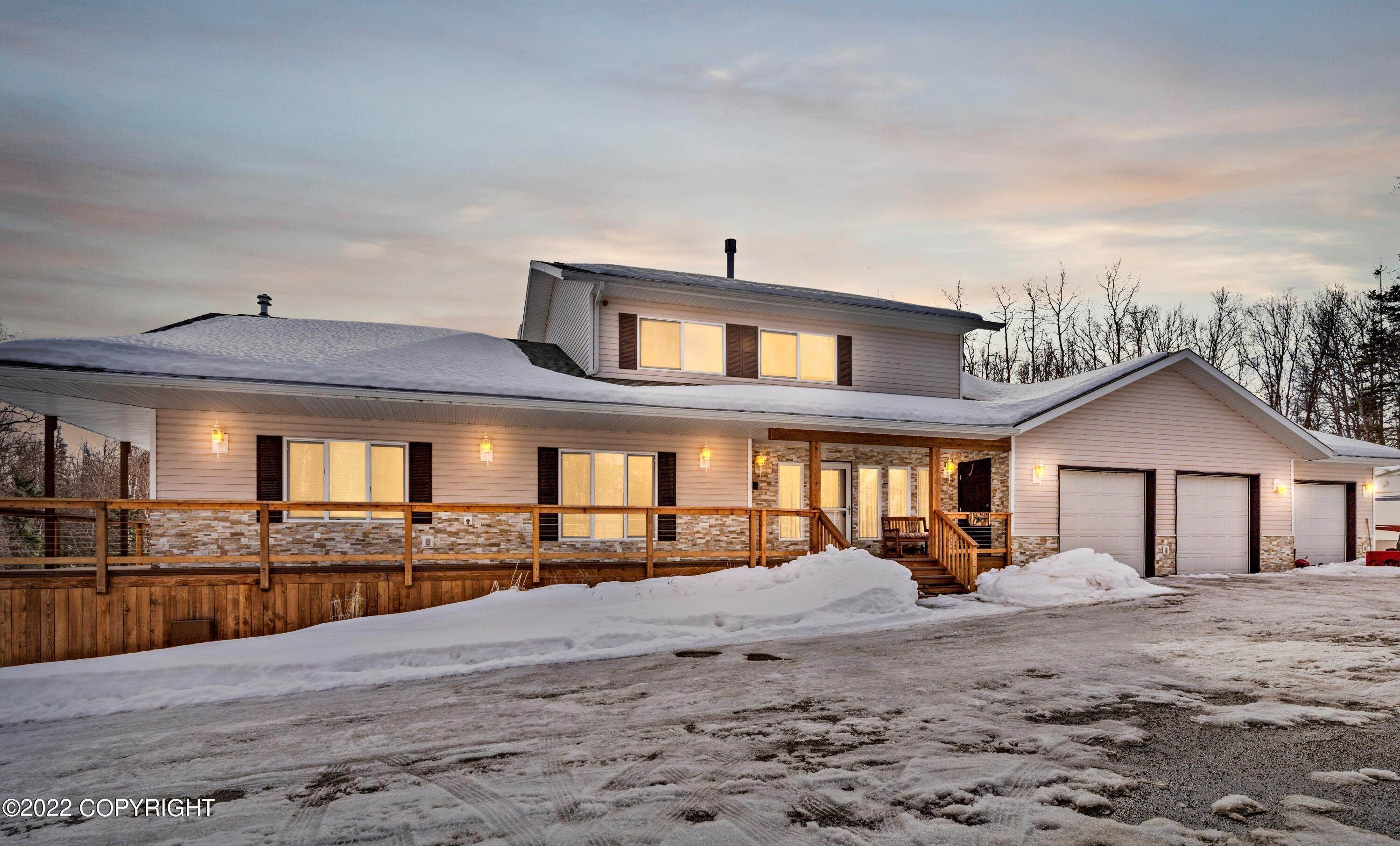 Single Family Homes for Sale at 8614 E Prospect Hills Circle Palmer, Alaska 99645 United States