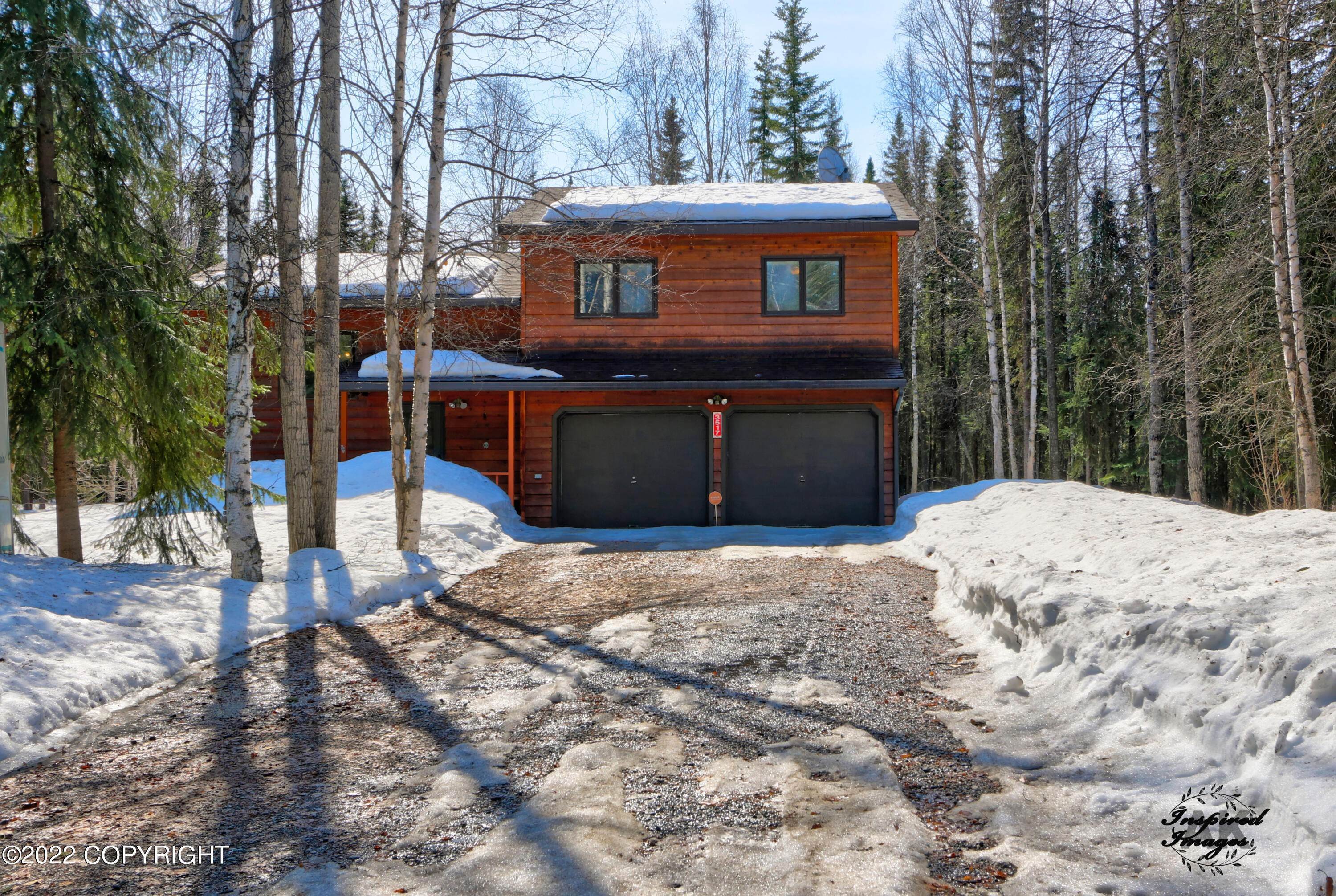 1. Single Family Homes for Sale at 3517 Nulato Drive North Pole, Alaska 99705 United States