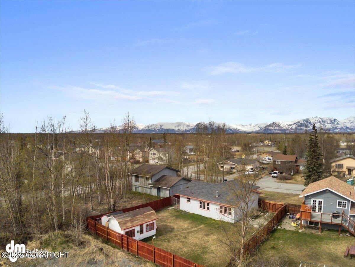44. Single Family Homes for Sale at 692 W Fern Avenue Palmer, Alaska 99645 United States
