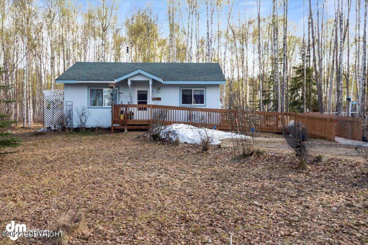 37. Single Family Homes for Sale at 10859 W Hobbit Road Houston, Alaska 99694 United States