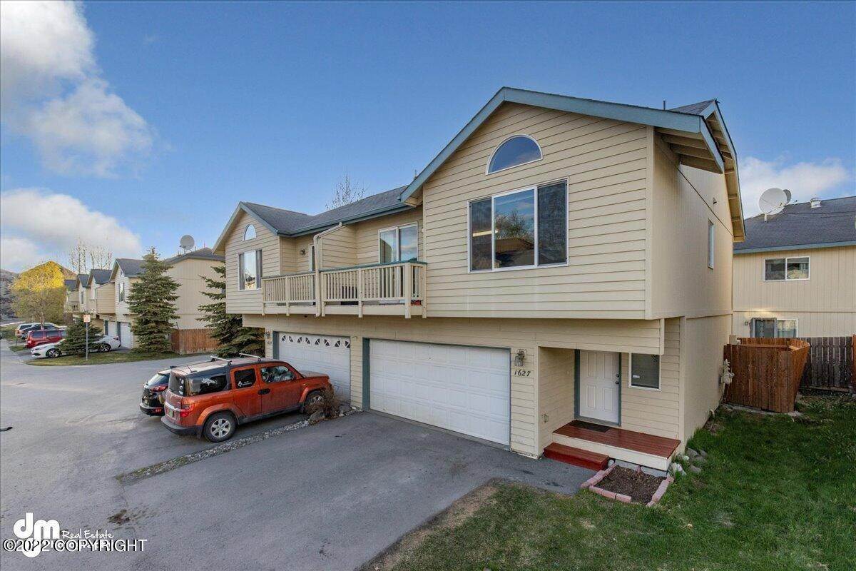 2. Condominiums for Sale at 1627 Woodroe Lane #70 Anchorage, Alaska 99507 United States