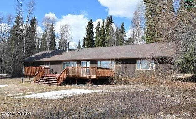 1. Single Family Homes for Sale at 715 Farmers Loop Road Fairbanks, Alaska 99712 United States