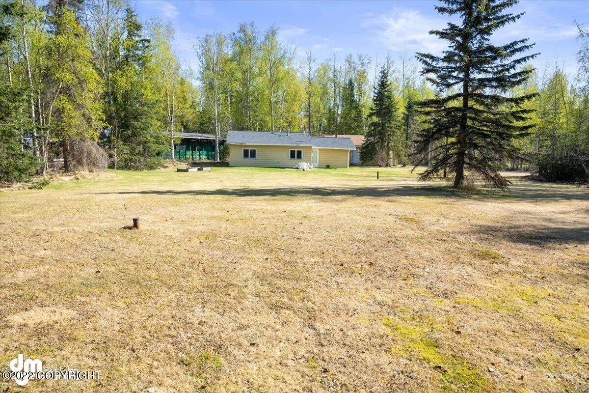 3. Single Family Homes for Sale at 18636 Judy Street Chugiak, Alaska 99567 United States