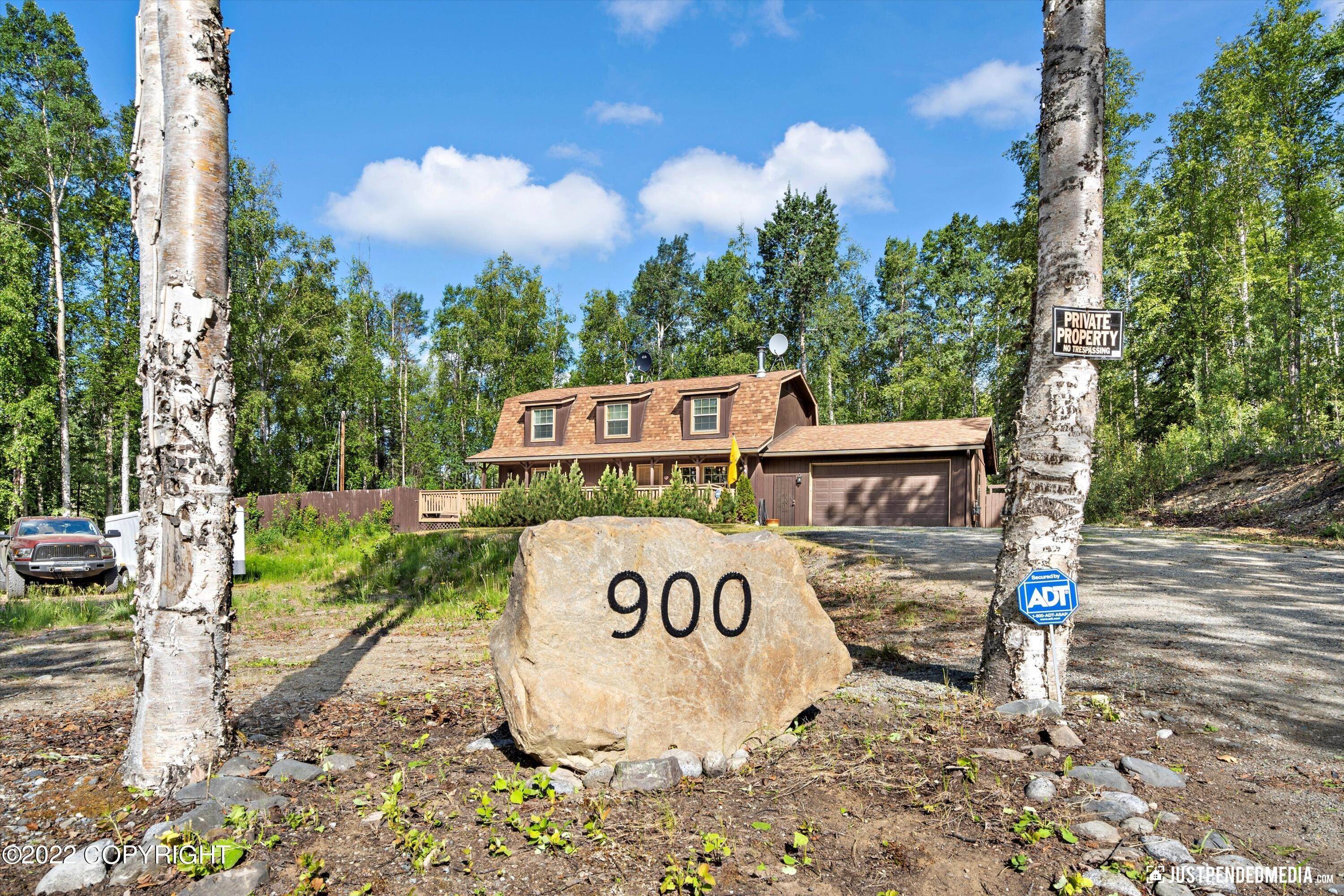 2. Single Family Homes for Sale at 900 N Rainbow Park Drive Wasilla, Alaska 99623 United States