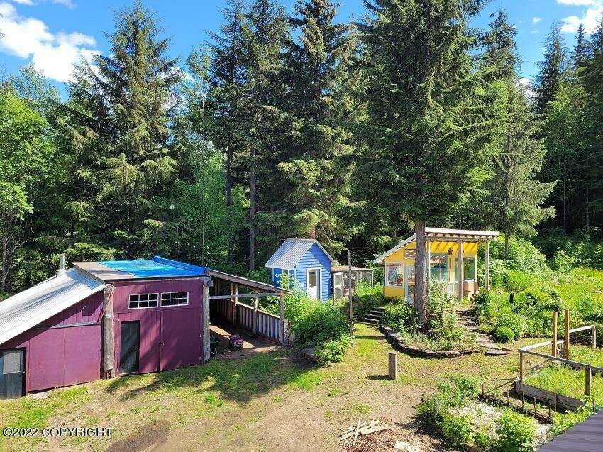 26. Single Family Homes for Sale at 1601 Mosquito Lake Road Haines, Alaska 99827 United States