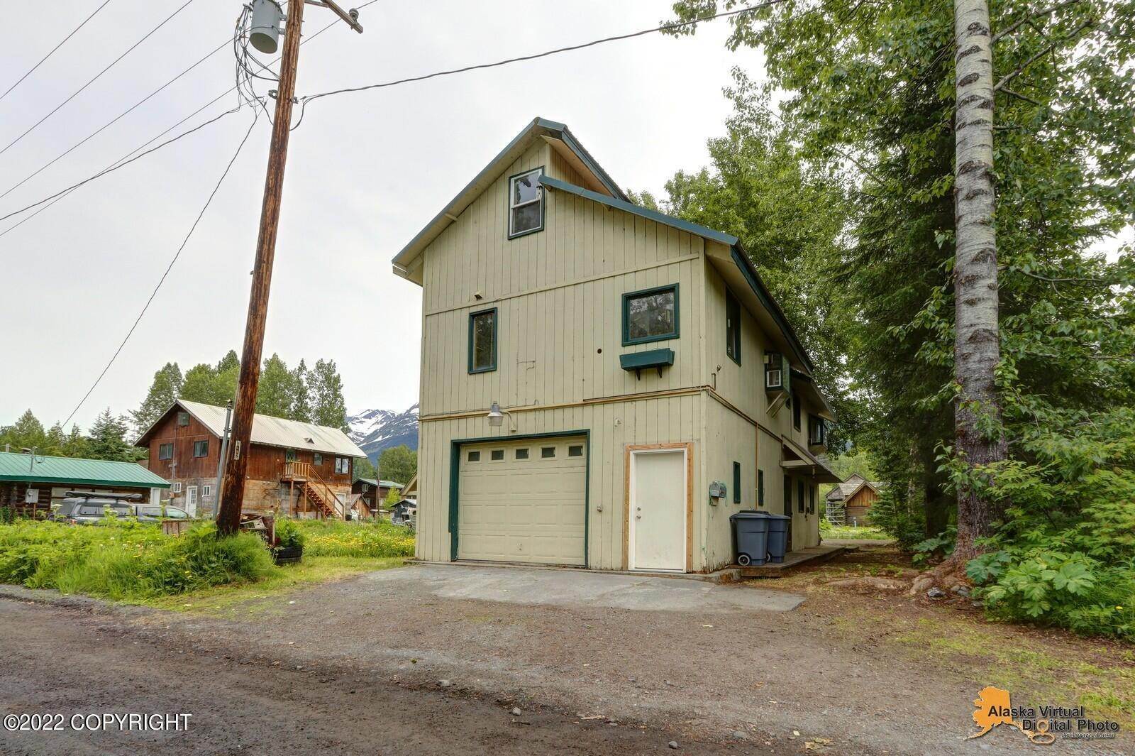 4. Single Family Homes for Sale at 245 Main Street Girdwood, Alaska 99587 United States