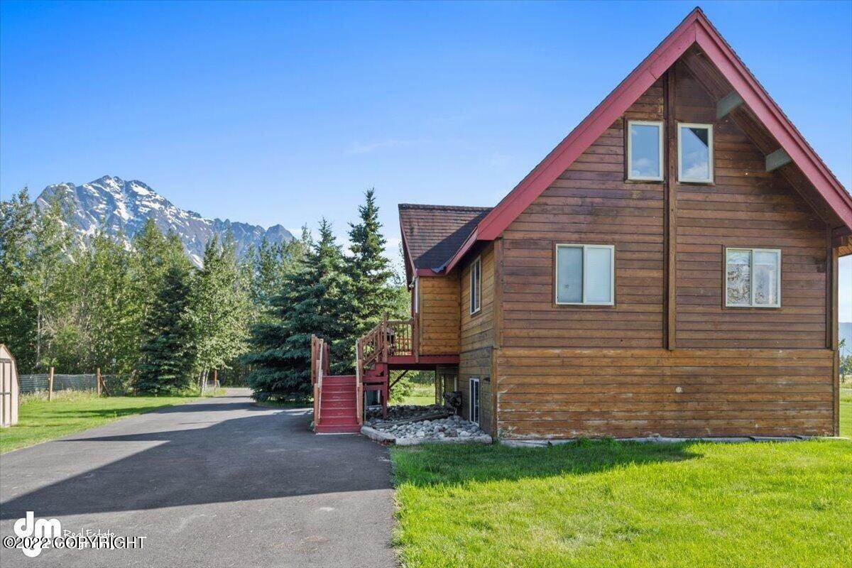 49. Single Family Homes for Sale at 4700 S Trellis Avenue Palmer, Alaska 99645 United States