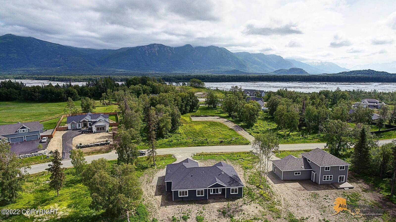 44. Single Family Homes for Sale at 15116 E Rocky Point Drive Palmer, Alaska 99645 United States