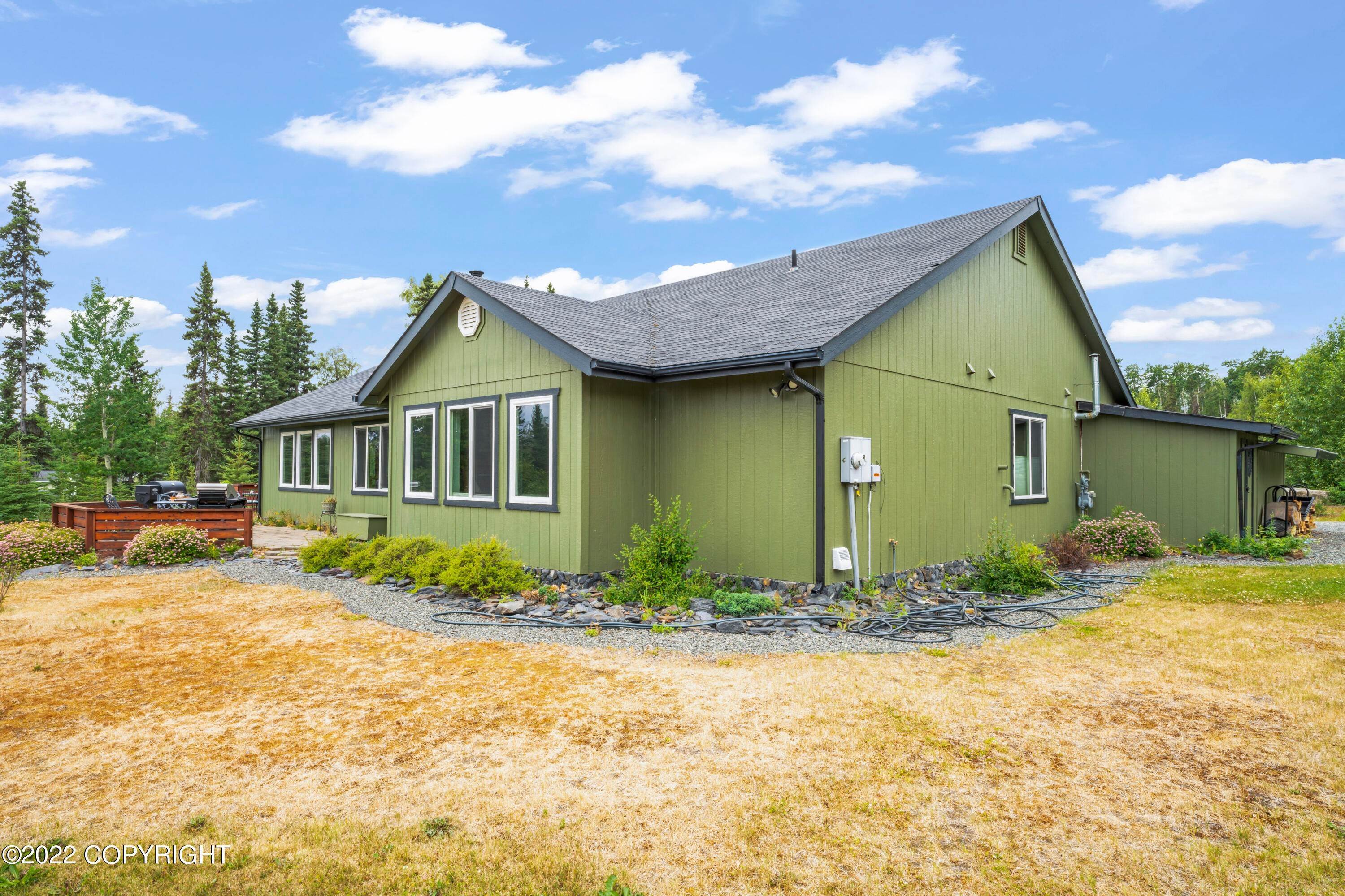 37. Single Family Homes for Sale at 38795 Retriever Avenue Soldotna, Alaska 99669 United States