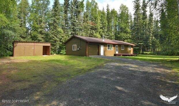 Single Family Homes por un Venta en 2825 Circle Loop Badger, Alaska 99705 Estados Unidos