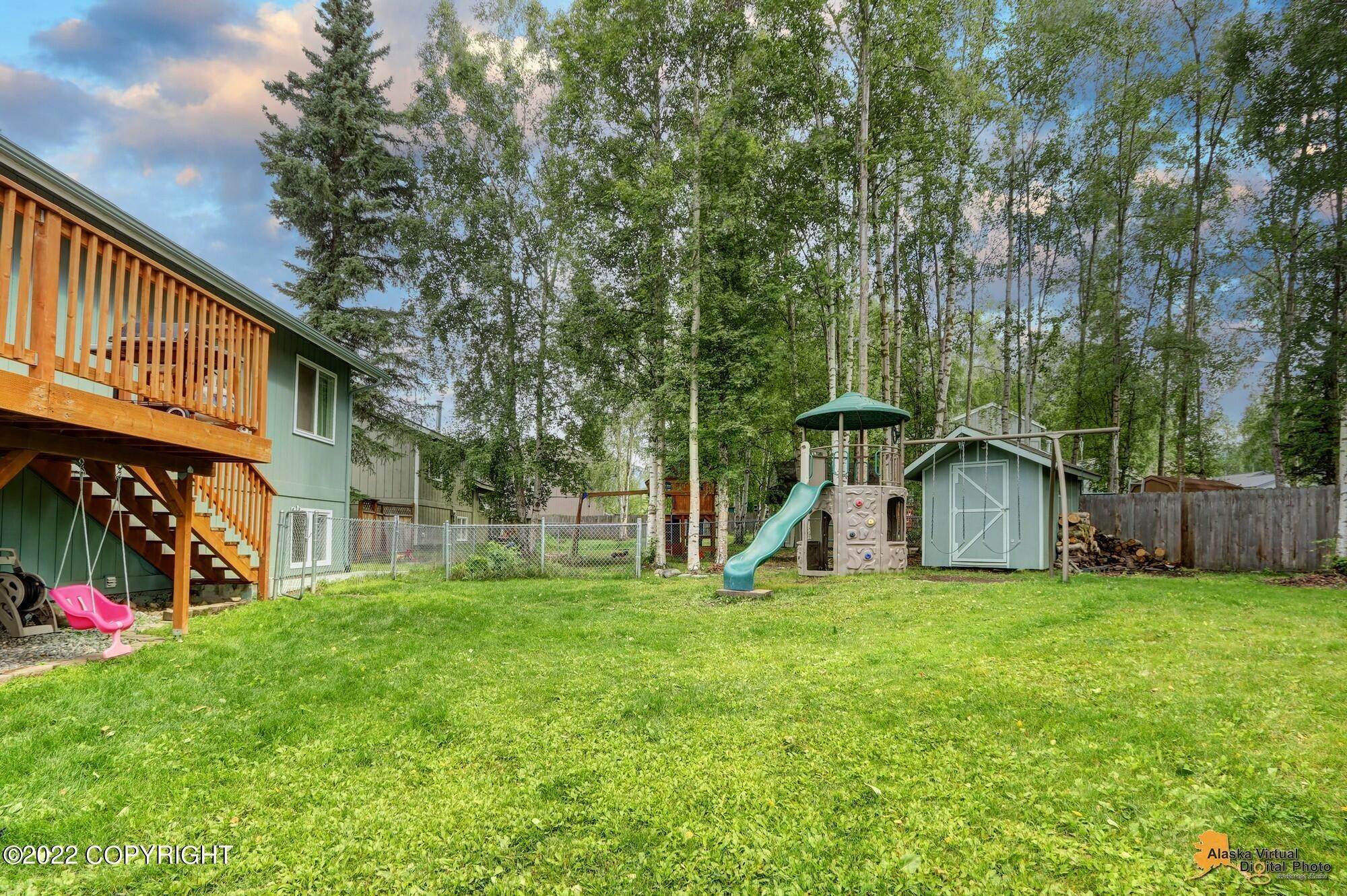 26. Single Family Homes for Sale at 9841 Dinaaka Drive Eagle River, Alaska 99577 United States