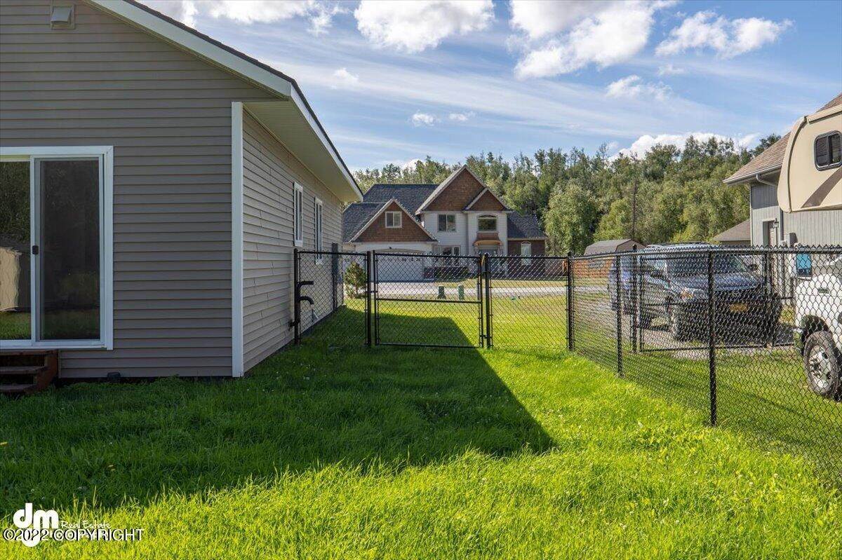 38. Single Family Homes for Sale at 5771 E Fetlock Drive Wasilla, Alaska 99654 United States