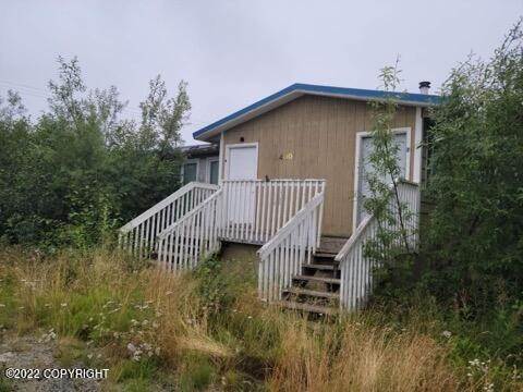 Multi-Family Homes por un Venta en 4001 Sonnys Way Bethel, Alaska 99559 Estados Unidos