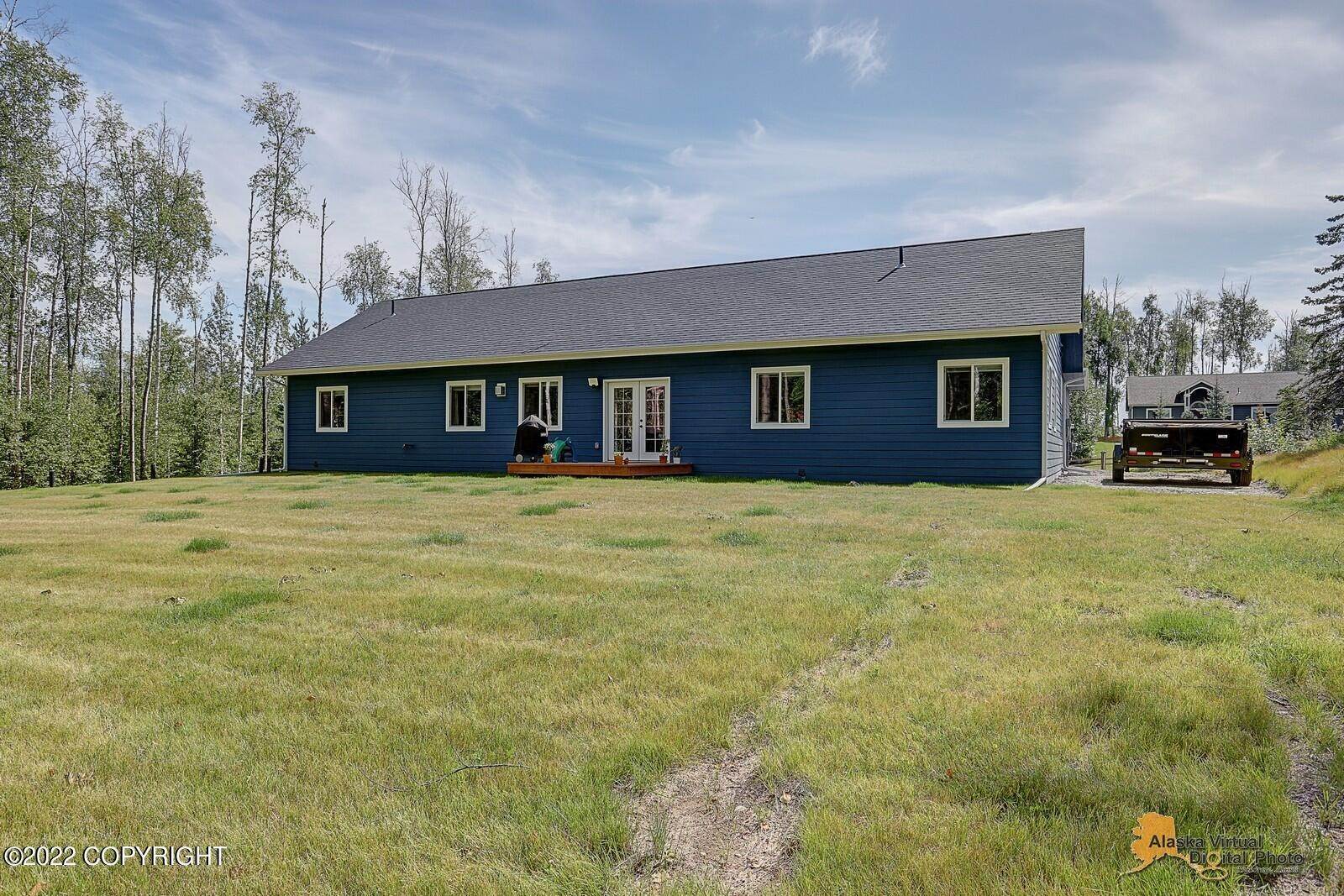 31. Single Family Homes for Sale at 4835 W Sundance Circle Wasilla, Alaska 99623 United States