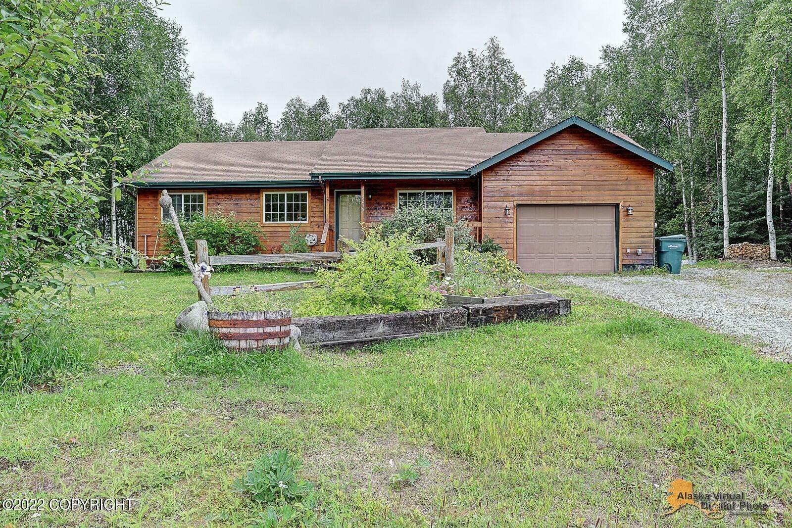 Single Family Homes for Sale at 3200 N Edgewater Drive Wasilla, Alaska 99623 United States