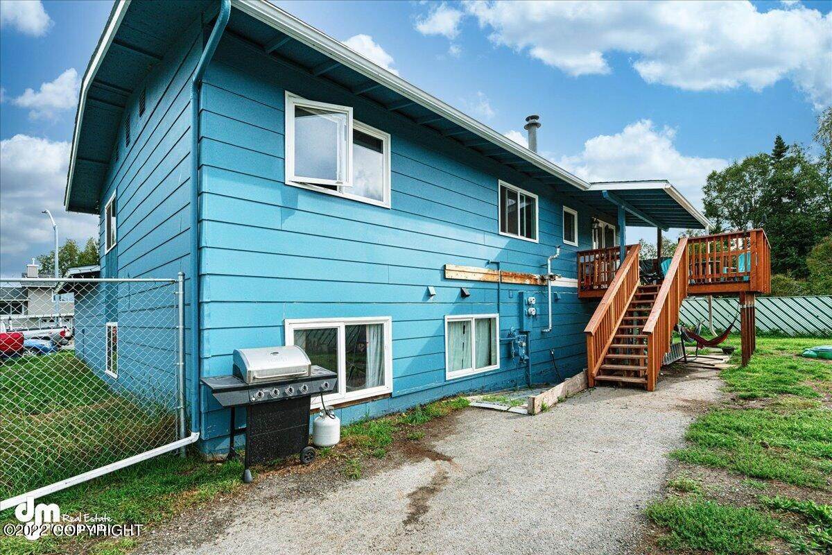 35. Multi-Family Homes for Sale at 3350 W 69th Avenue Anchorage, Alaska 99502 United States