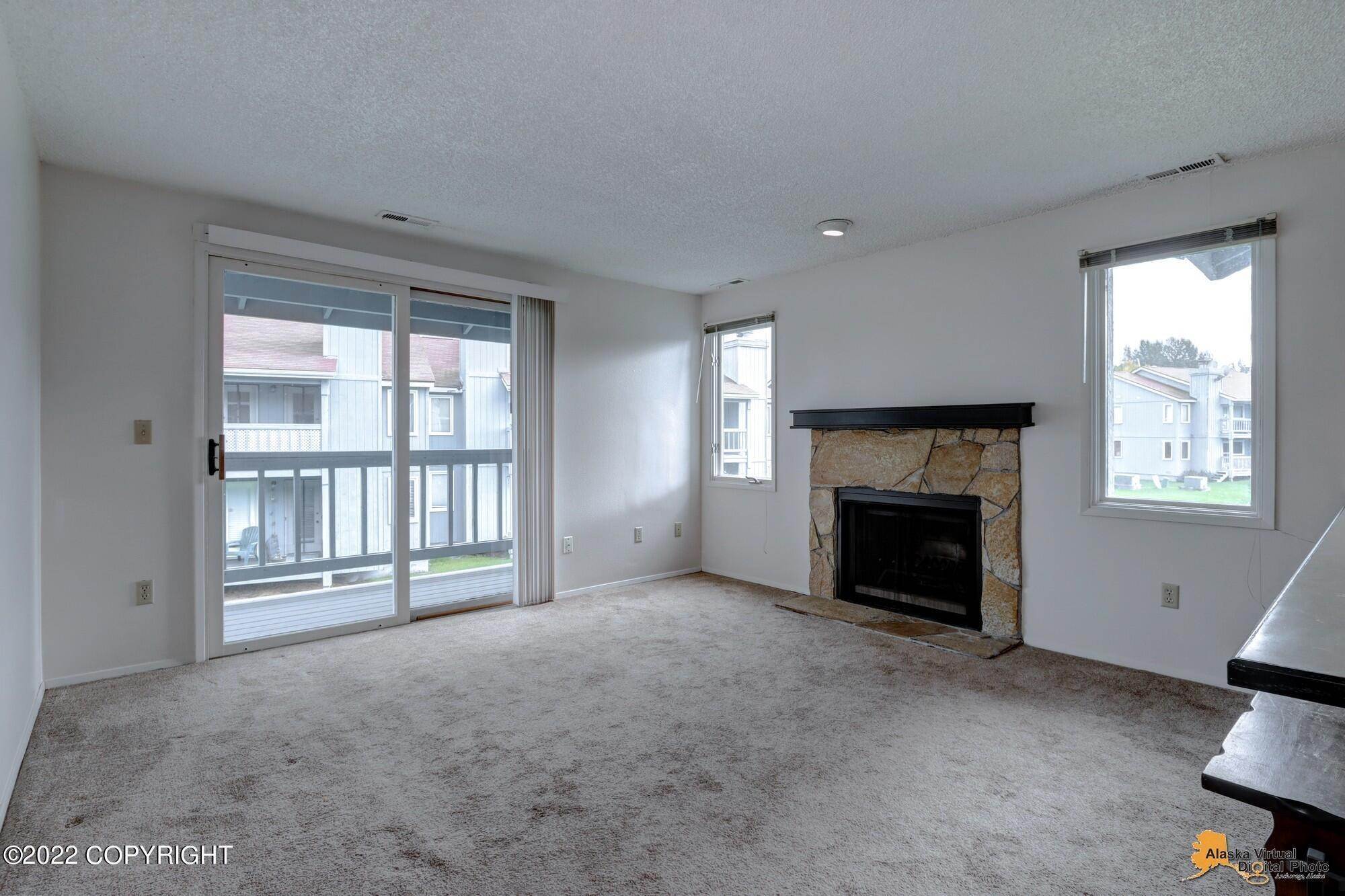 5. Condominiums for Sale at 10265 Jamestown Drive #H-706 Anchorage, Alaska 99507 United States