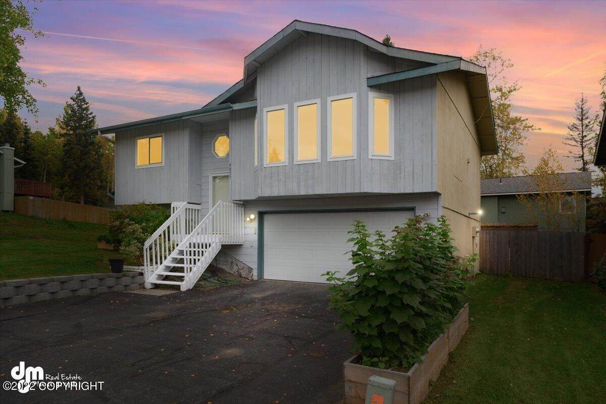 Single Family Homes for Sale at 8827 Kak Island Street Eagle River, Alaska 99577 United States