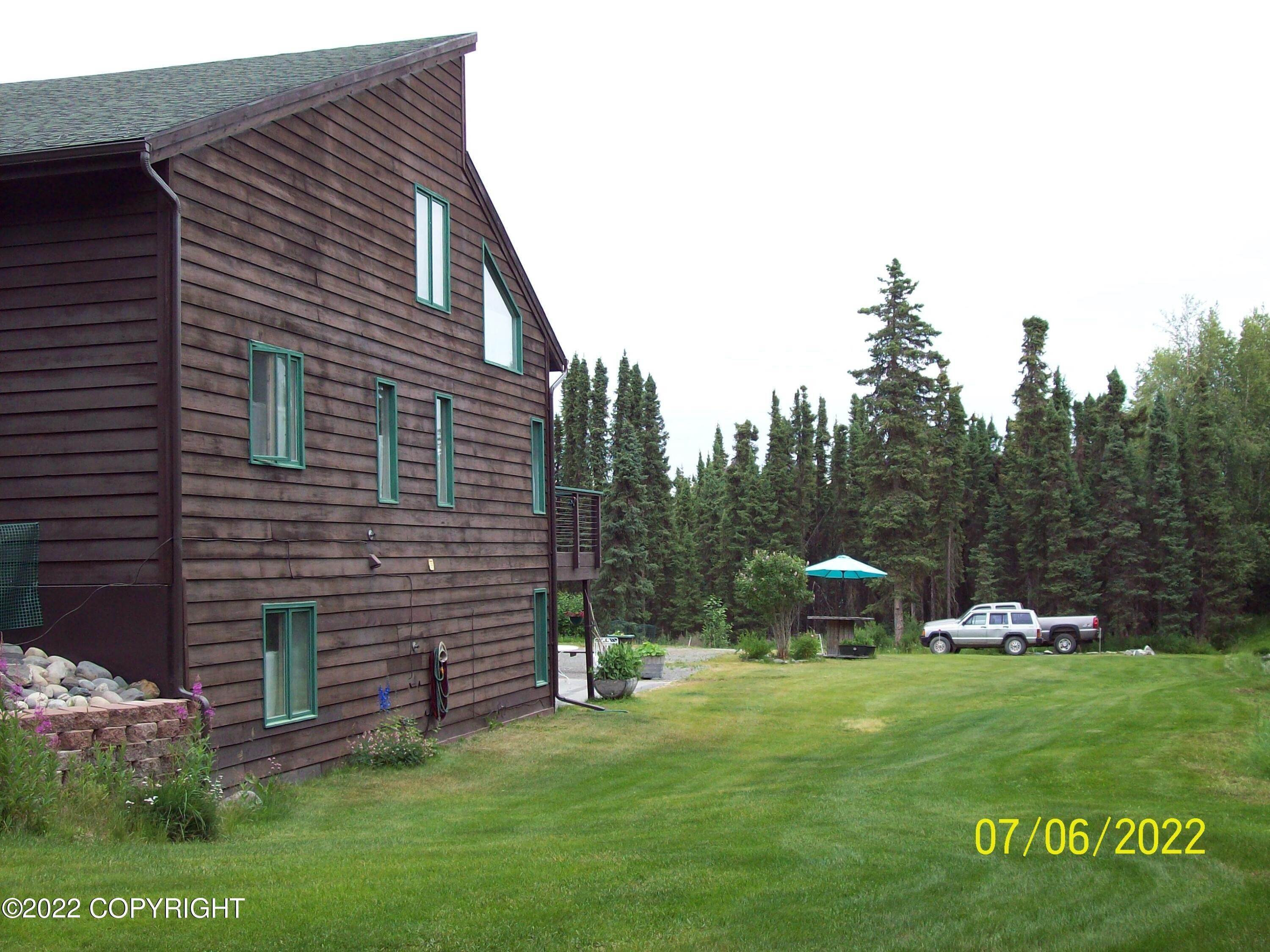 8. Single Family Homes for Sale at 47335 Log Avenue Soldotna, Alaska 99669 United States