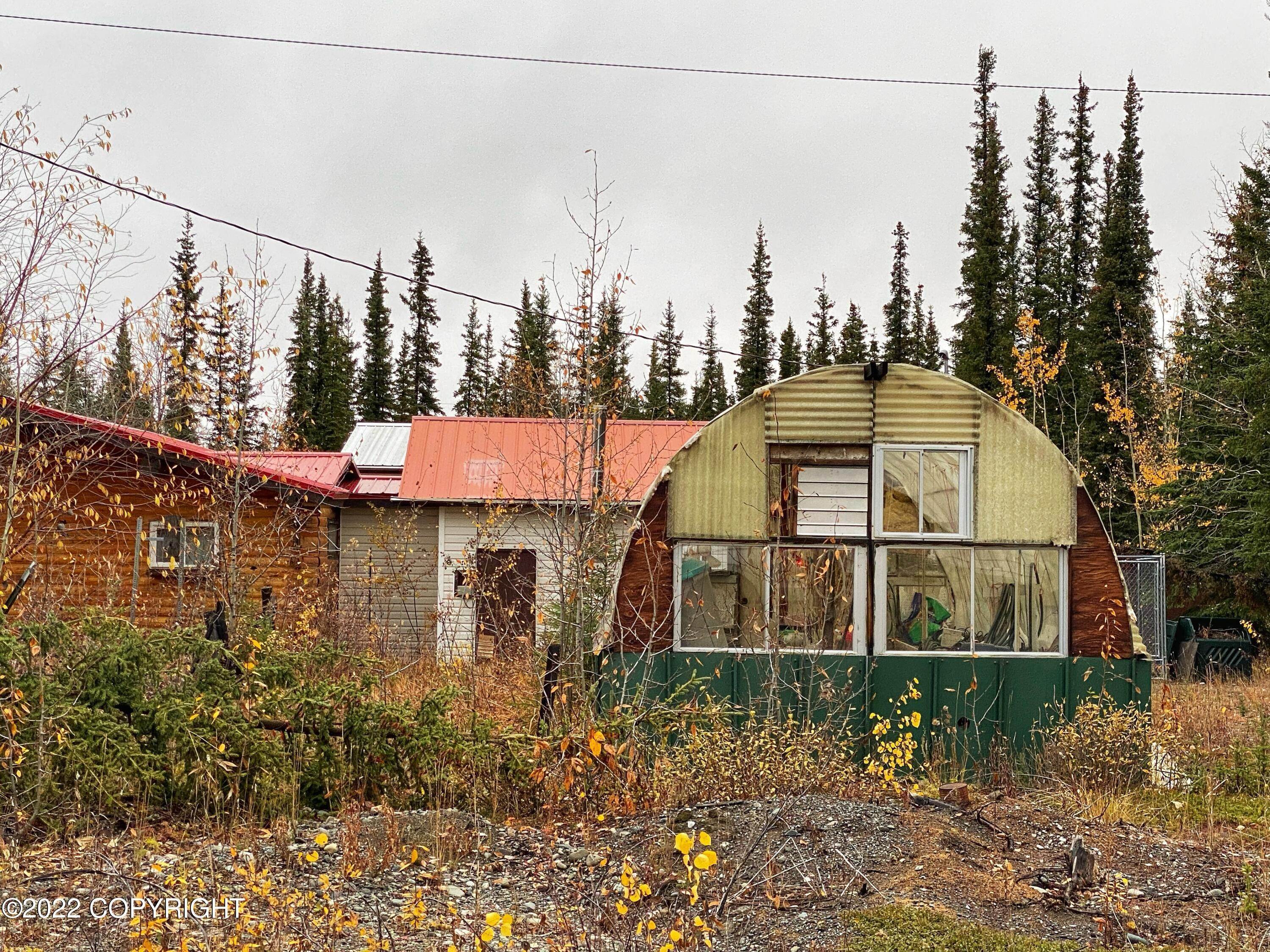 21. Single Family Homes for Sale at 1 River Road 1 River Road Tok, Alaska 99780 United States