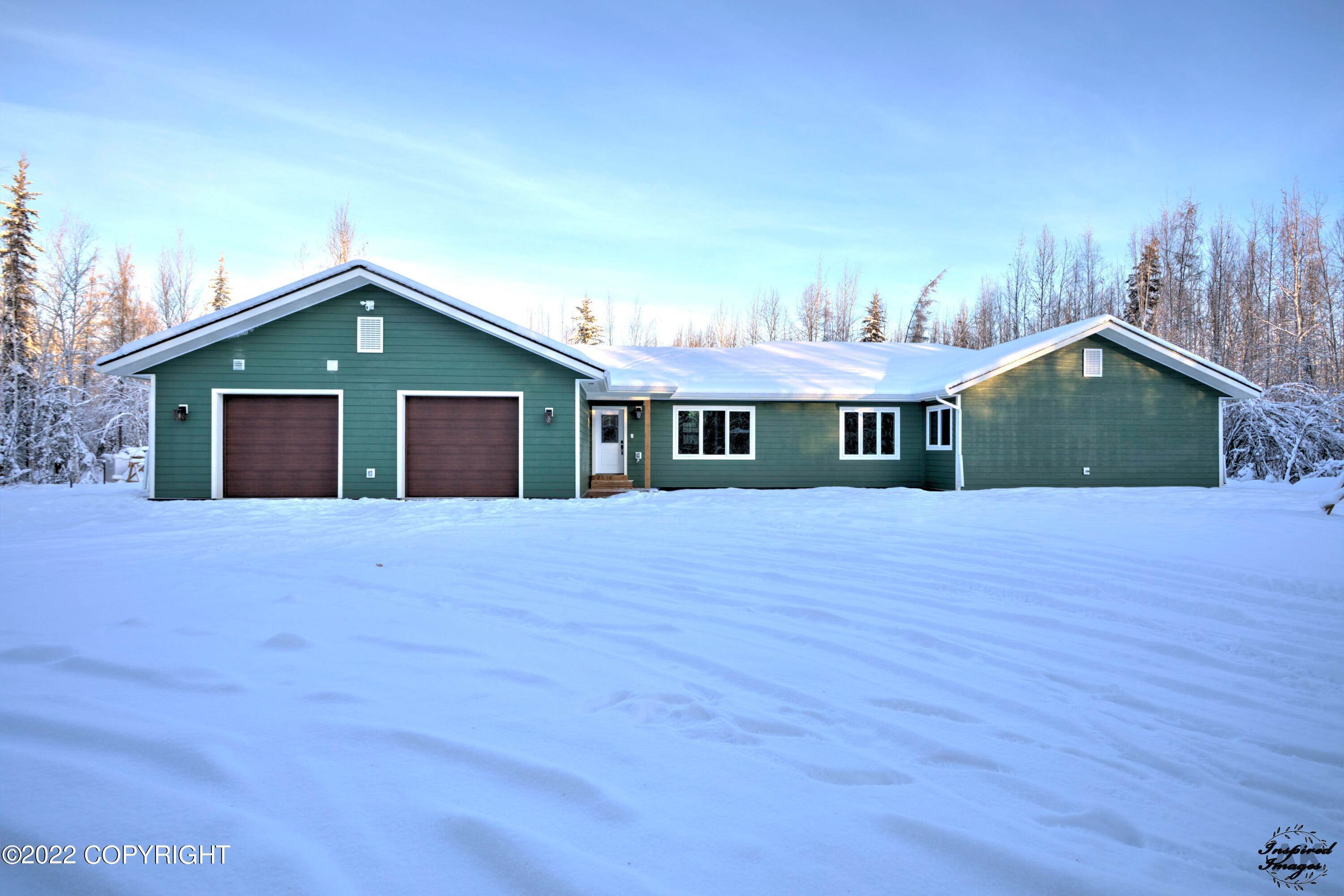 Single Family Homes for Sale at 3398 Moosewalk Road North Pole, Alaska 99705 United States