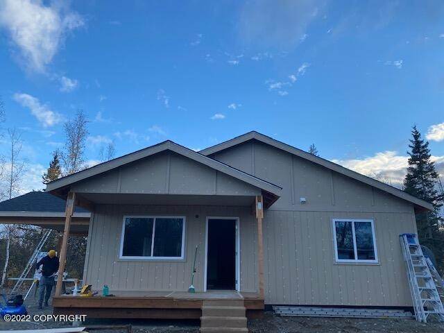 27. Single Family Homes for Sale at 8484 S Joseph Avenue Wasilla, Alaska 99654 United States