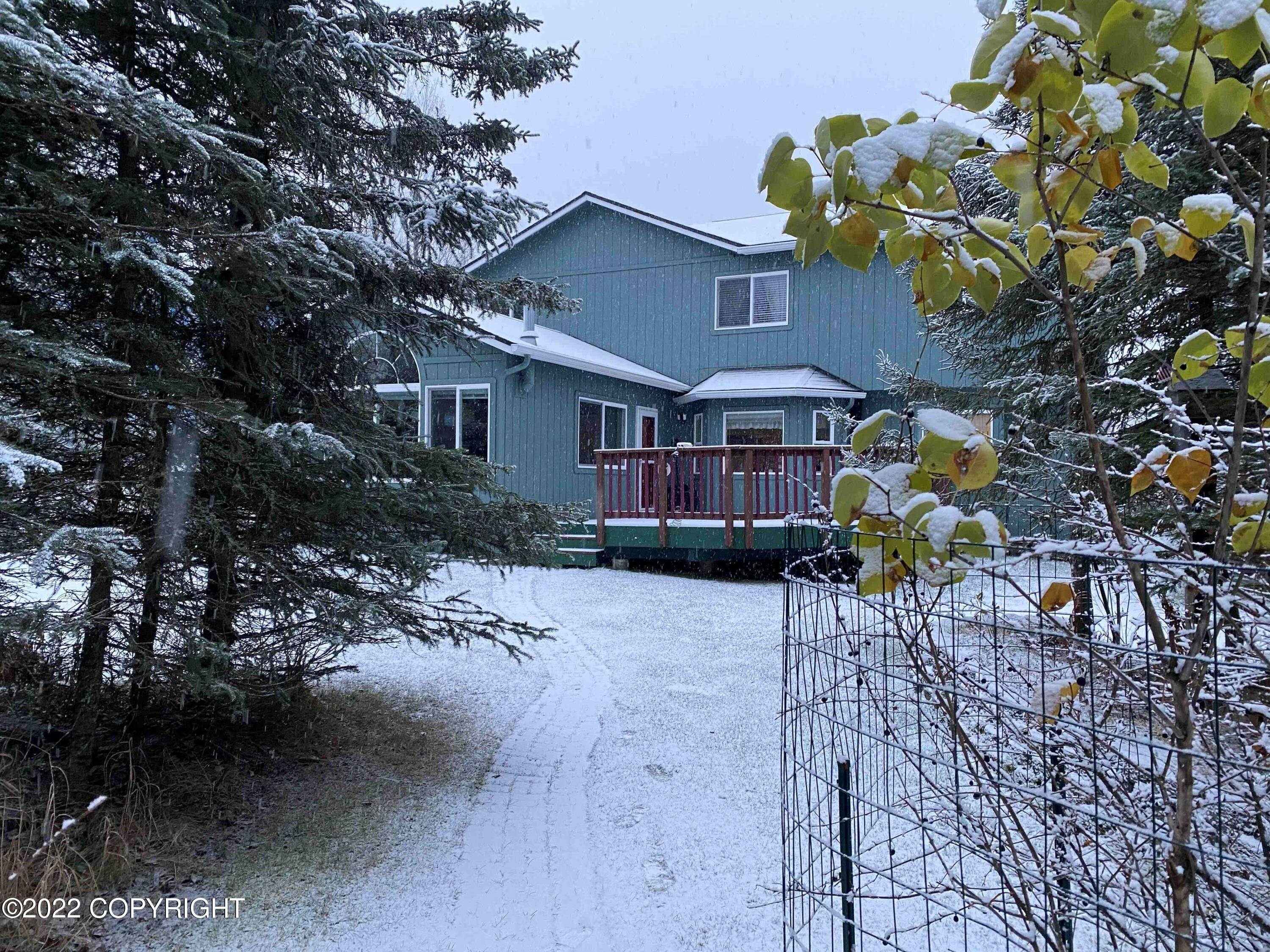 44. Single Family Homes for Sale at 19049 Mountain Point Circle Eagle River, Alaska 99577 United States