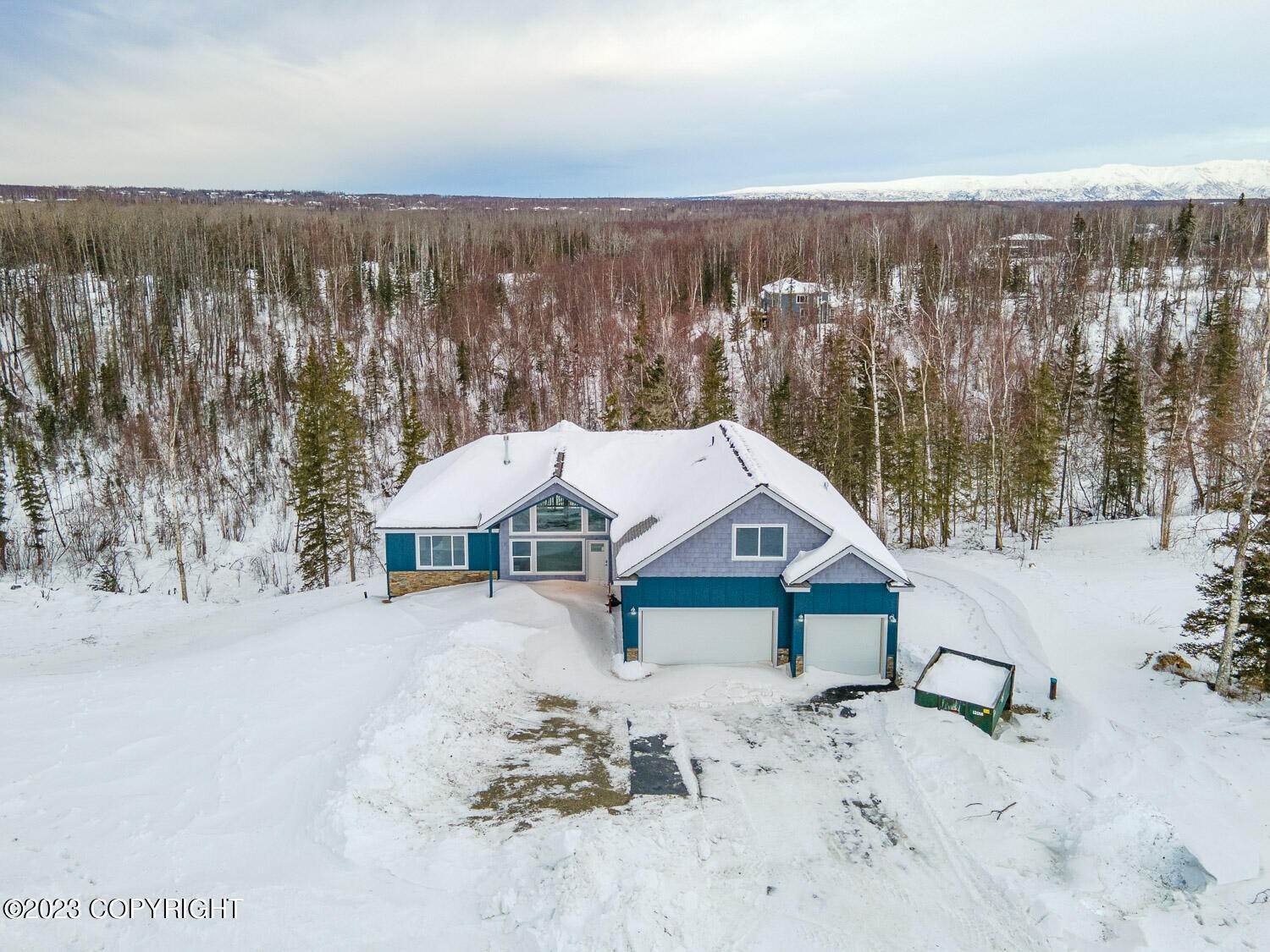 40. Single Family Homes for Sale at 7188 S Hayfield Road Wasilla, Alaska 99623 United States