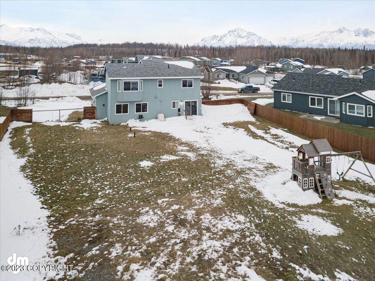 29. Single Family Homes for Sale at 2942 N Terrell Drive Wasilla, Alaska 99654 United States