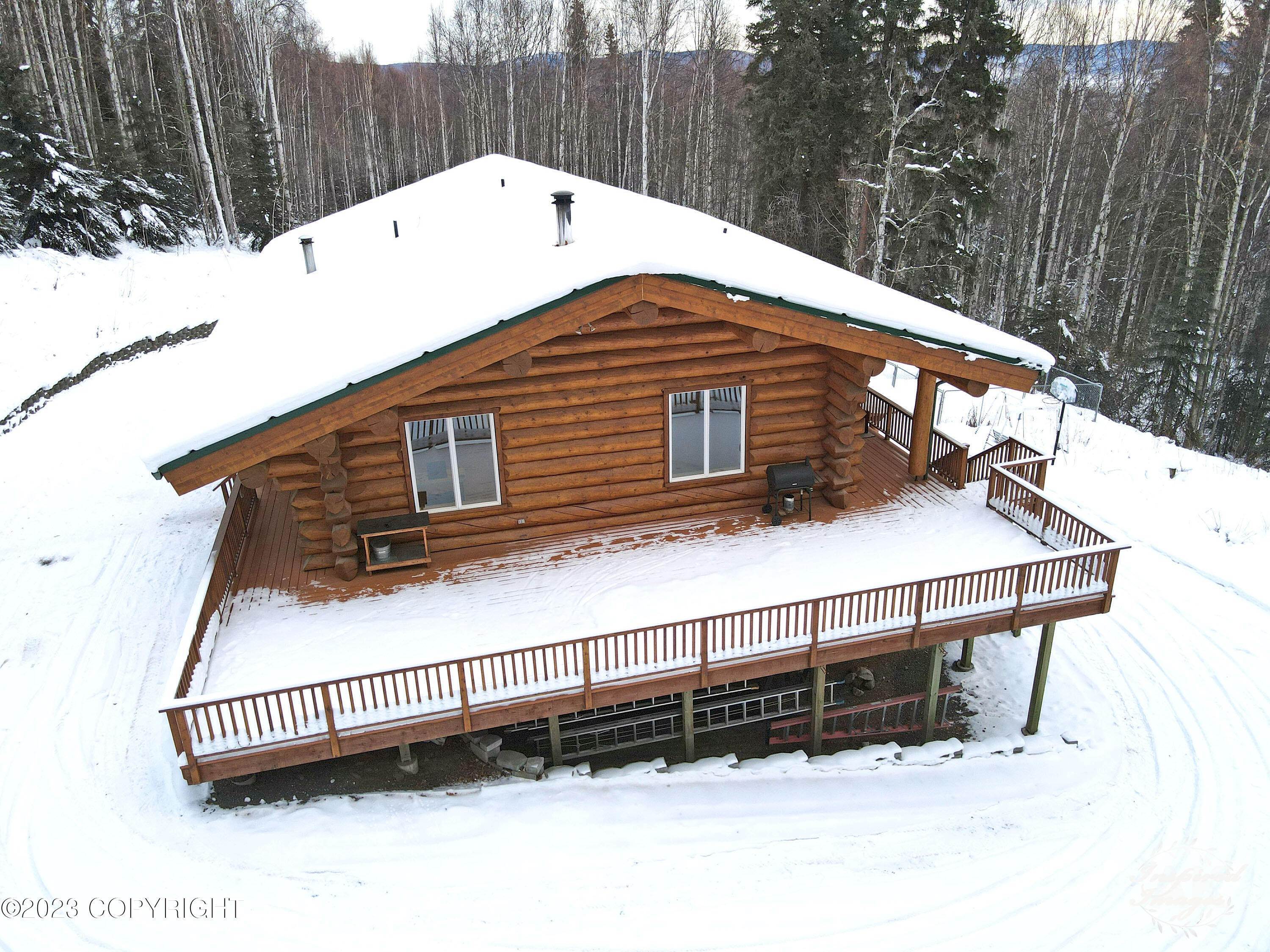 45. Single Family Homes for Sale at 1962 Tall Timbers Drive Fairbanks, Alaska 99709 United States