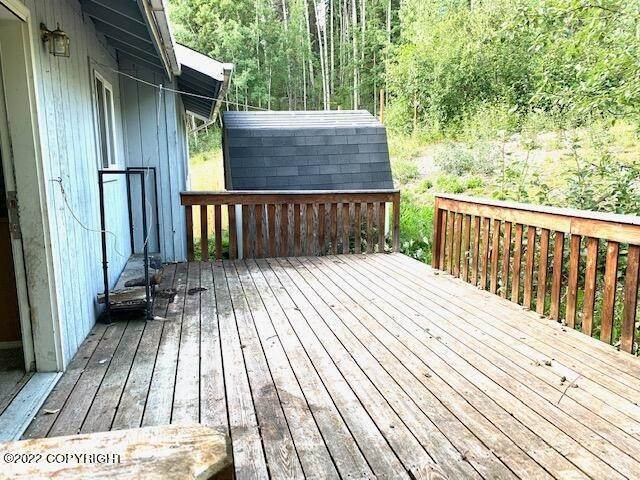 5. Single Family Homes for Sale at 19025 Danny Drive Eagle River, Alaska 99577 United States