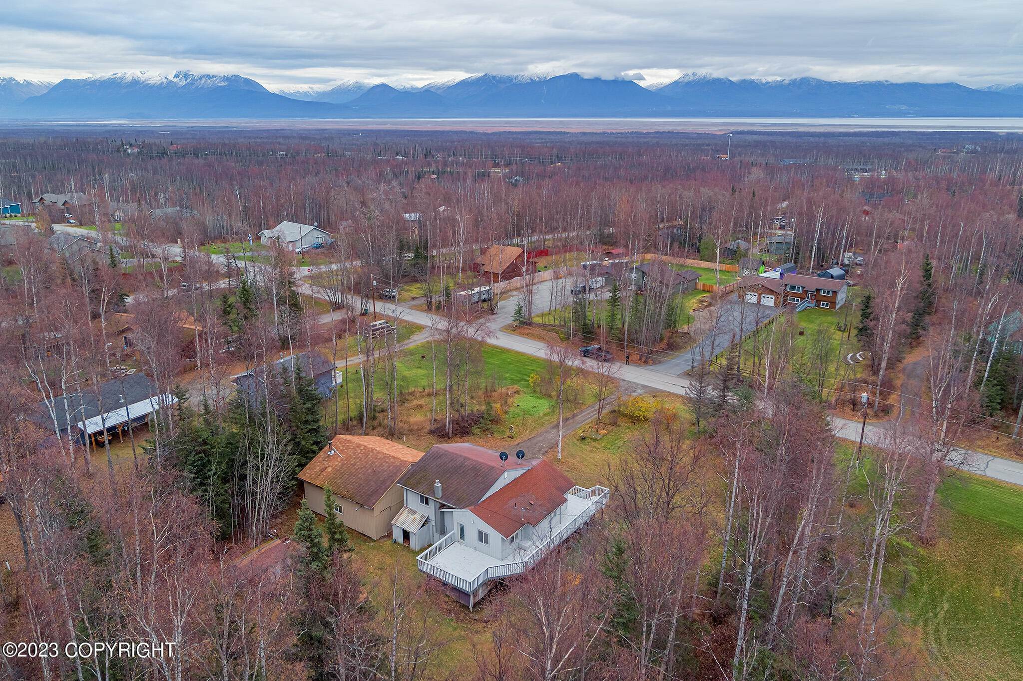 31. Single Family Homes for Sale at 4861 W Clarion Avenue Wasilla, Alaska 99623 United States