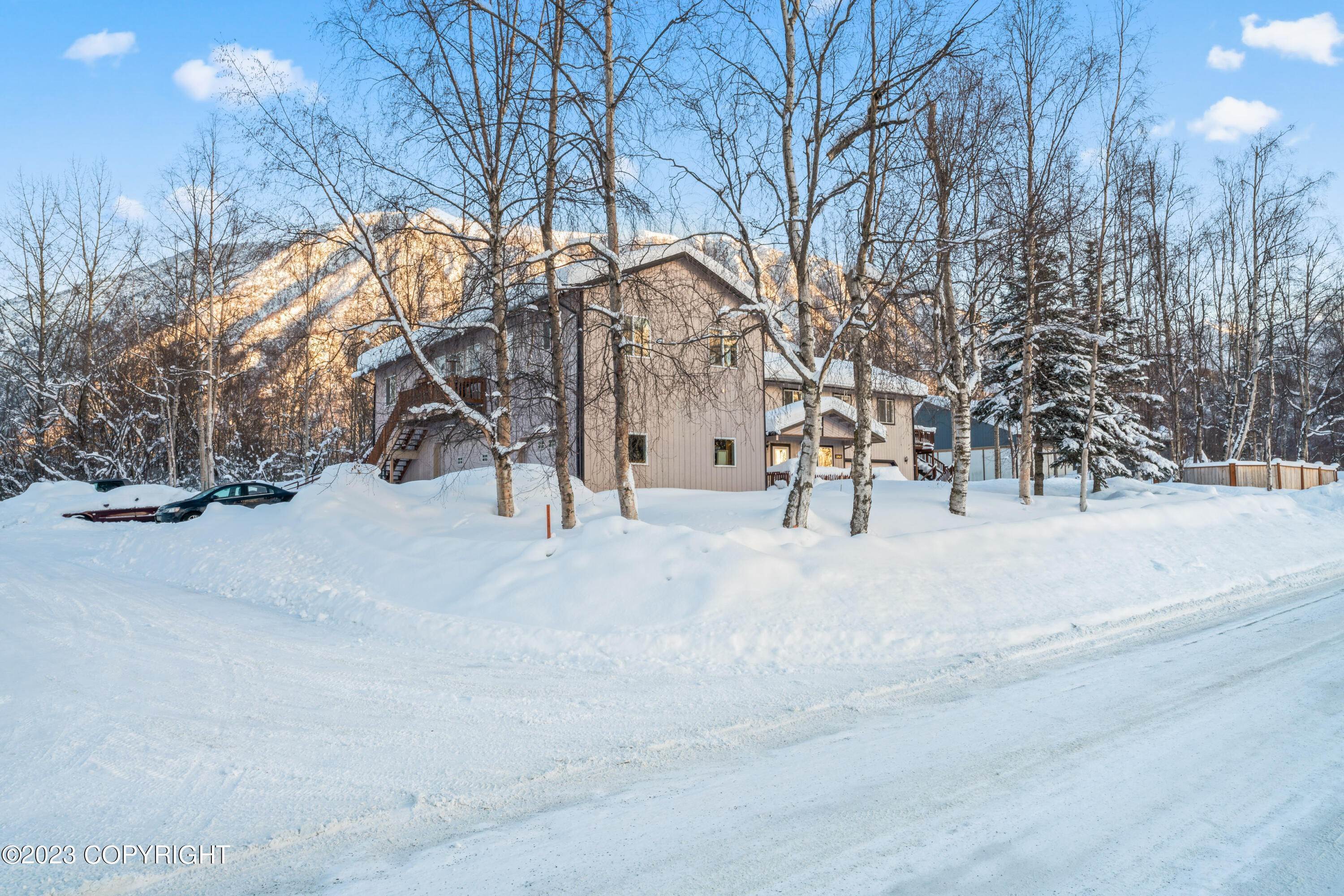 43. Multi-Family Homes for Sale at 22625 Lake Hill Drive Chugiak, Alaska 99567 United States