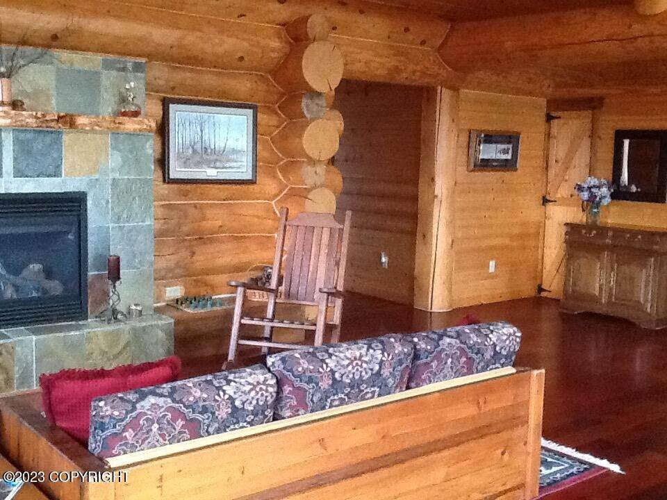 31. Single Family Homes for Sale at 32501 Funny River Road Soldotna, Alaska 99669 United States