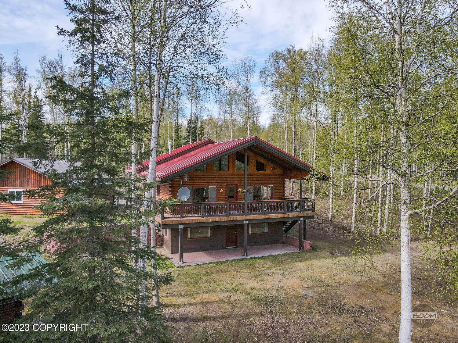 46. Single Family Homes for Sale at 3725 S Eagle Bay Drive Wasilla, Alaska 99623 United States