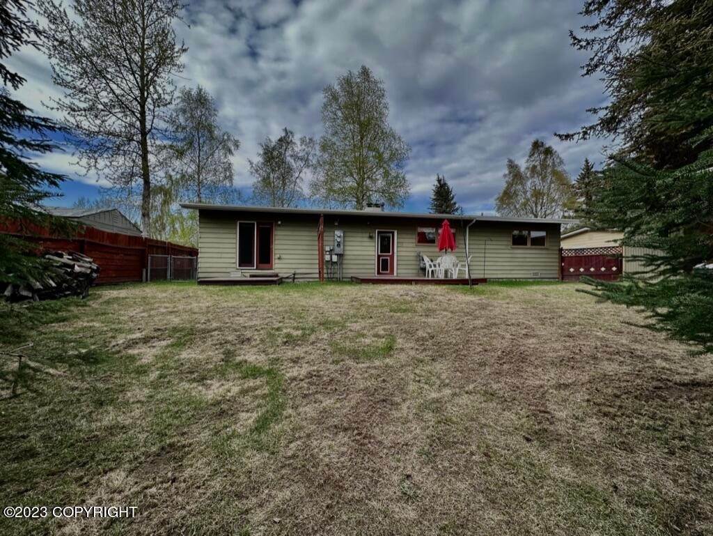 28. Multi-Family Homes for Sale at 3620 W 79th Avenue Anchorage, Alaska 99502 United States