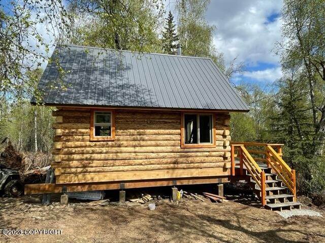 8. Single Family Homes for Sale at NHN S Homestead Road Trapper Creek, Alaska 99683 United States